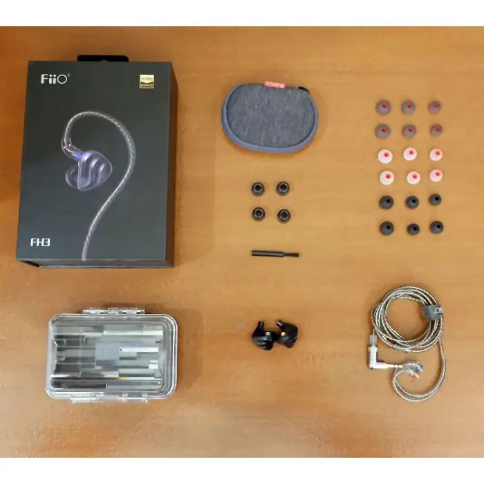 אוזניות In-ear עם 3 דרייברים FiiO FH3 - תמונה 3