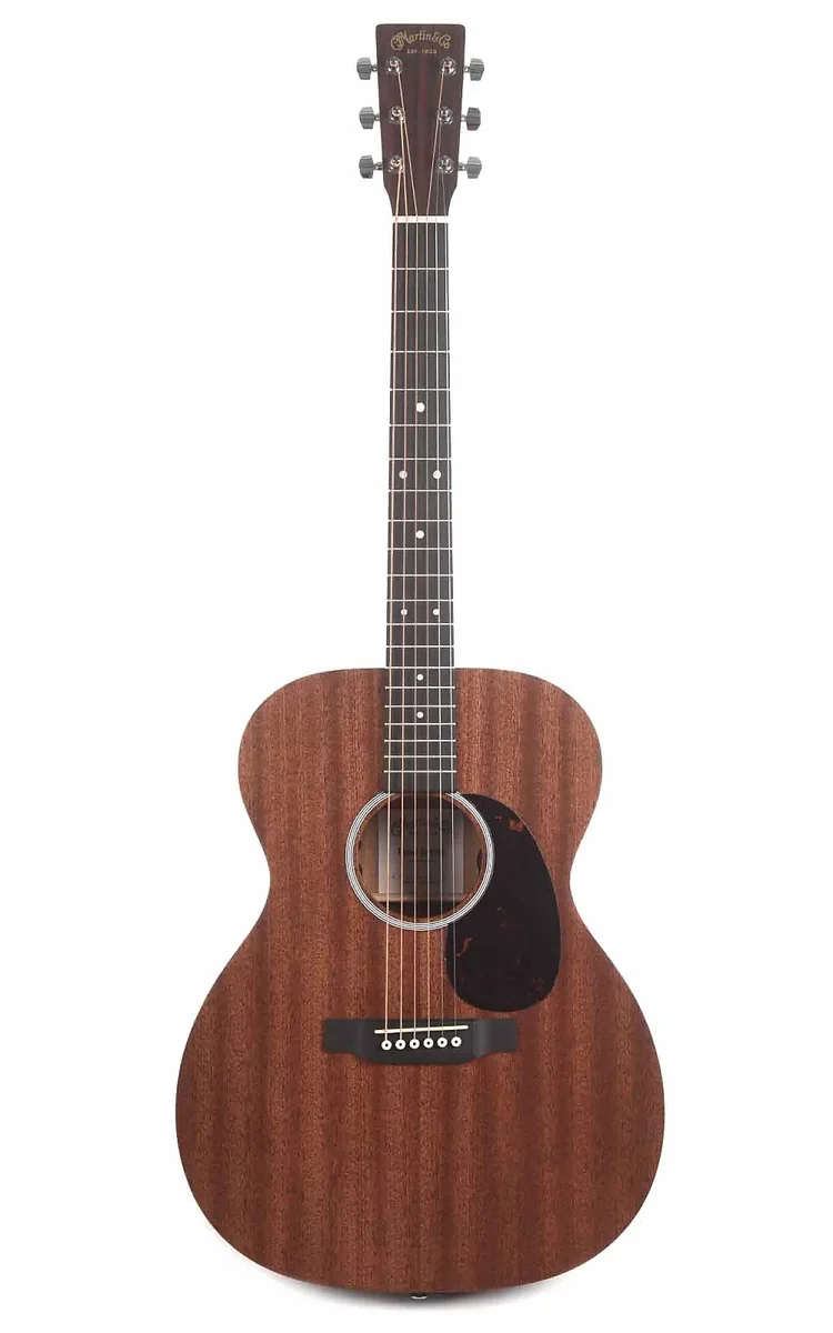 גיטרה אקוסטית מוגברת + נרתיק MARTIN 000-10E-01 SAPELE