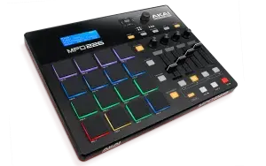 משטח שליטה AKAI Professional MPD226