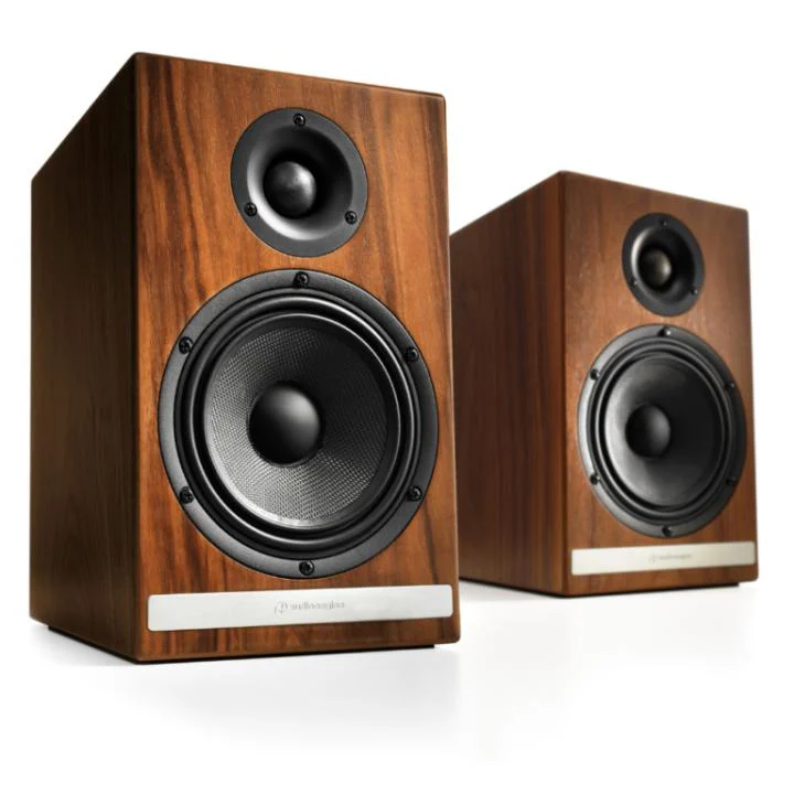 Audioengine HDP6 - רמקולים פסיביים בגודל 6 אינץ' בצבע אגוז - תמונה 2