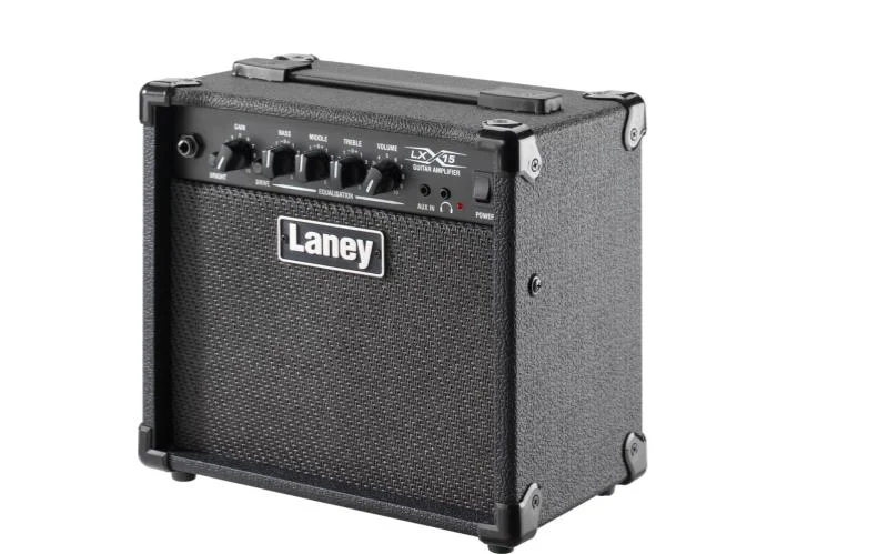 מגבר LX15 בהספק 15 וואט מבית Laney
