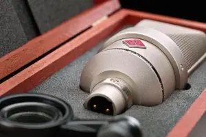 מיקרופון אולפן Neumann TLM-103