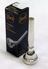 פיה לחצוצרה BACH 3C