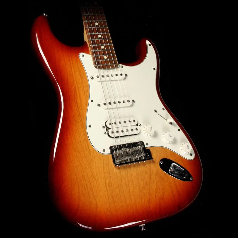גיטרה חשמלית FENDER STRAT AMERICAN STANDARD SIENNA SUNBURST כחדשה - תמונה 2