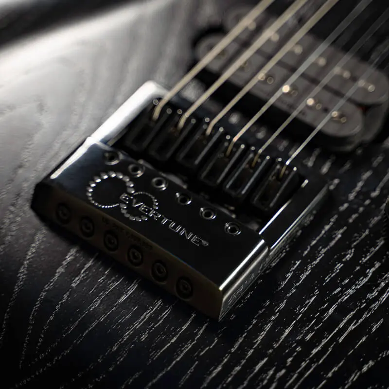 cort kx kx700 evertune electric guitar feature 1