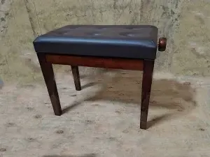 כסא לפסנתר בצבע חום כהה ROCKTONE 102-5DAB