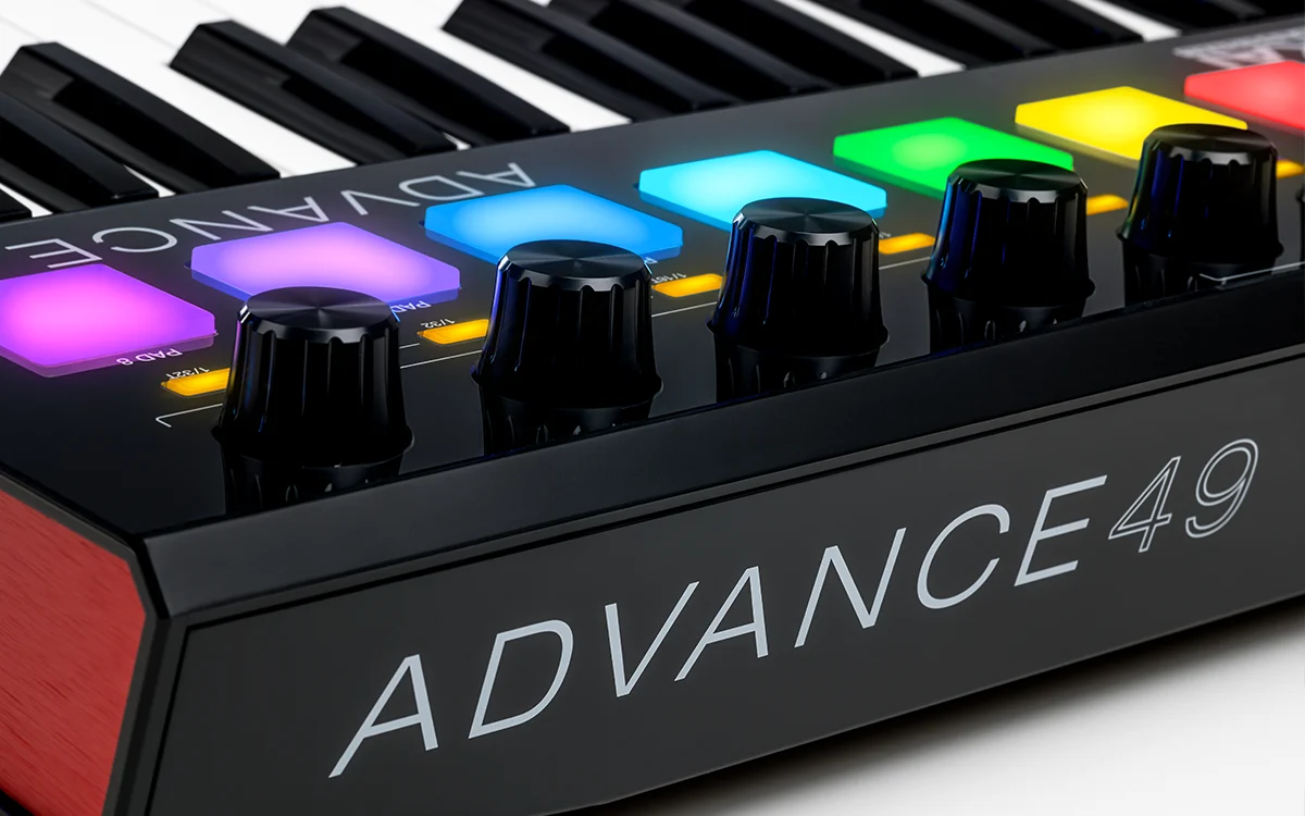 מקלדת שליטה AKAI Professional Advance-49 - תמונה 4