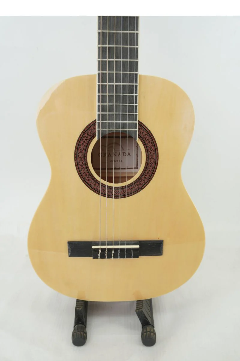 גיטרה קלאסית 1/2 + נרתיק גימור מבריק GRANADA GC34B-NA NATURAL - תמונה 2