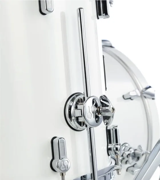 מערכת תופים 5 חלקים ("20) Studio WHT מסדרת AQ1 של חברת Sonor