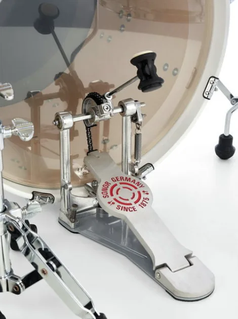 מערכת תופים 5 חלקים ("20) Studio WHT מסדרת AQ1 של חברת Sonor