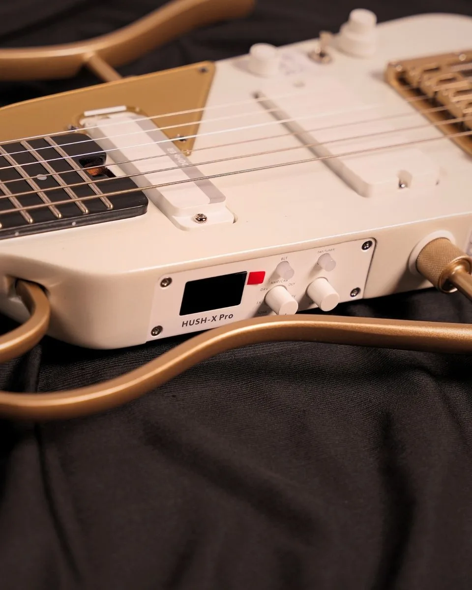 גיטרה חשמלית חכמה Donner Smart Electric Guitar HUSH X PRO White Luxe EC7450