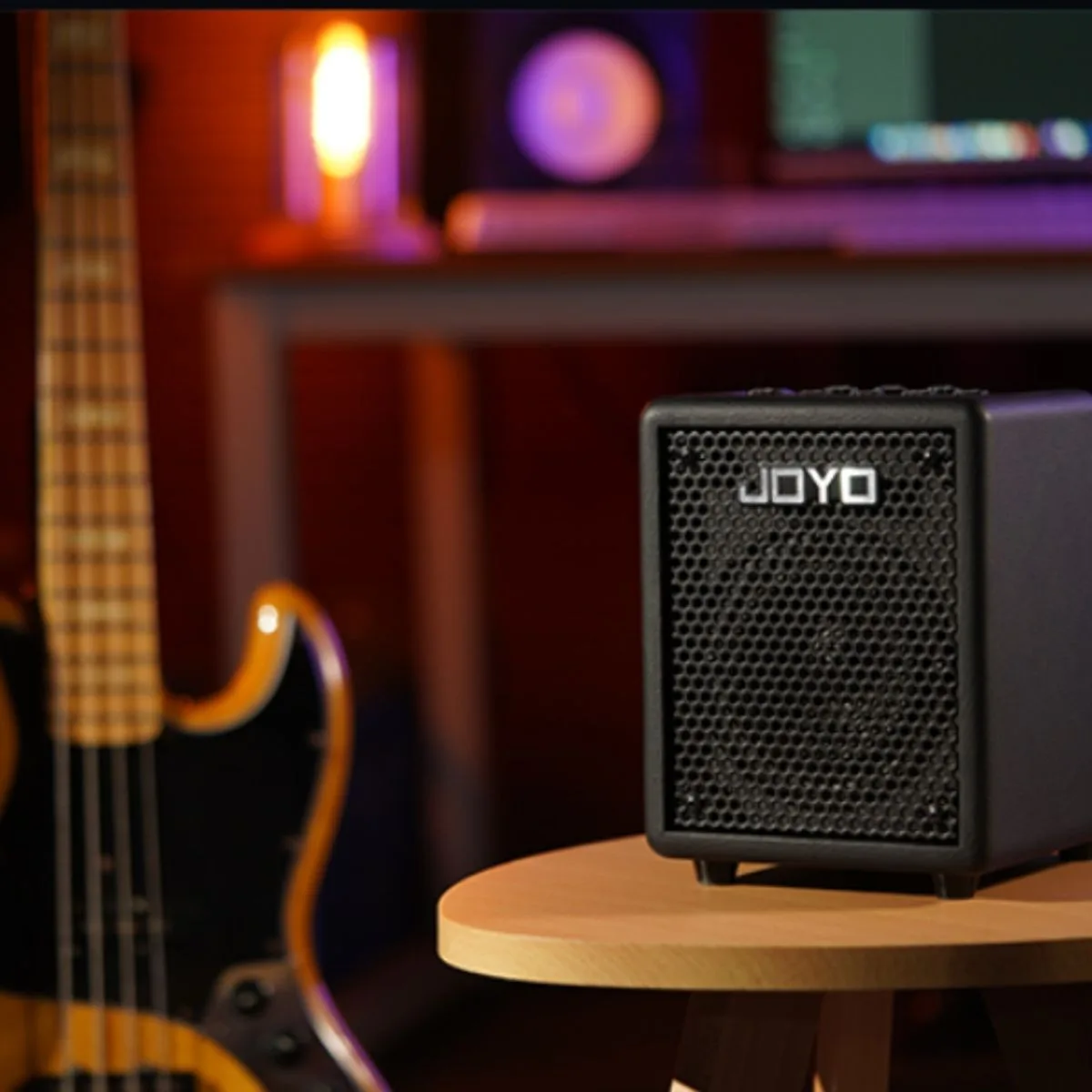 מגבר בס נטען 30 וואט בצבע שחור עם Bluetooth ו JOYO BA-30 VIBE CUBE - OTG