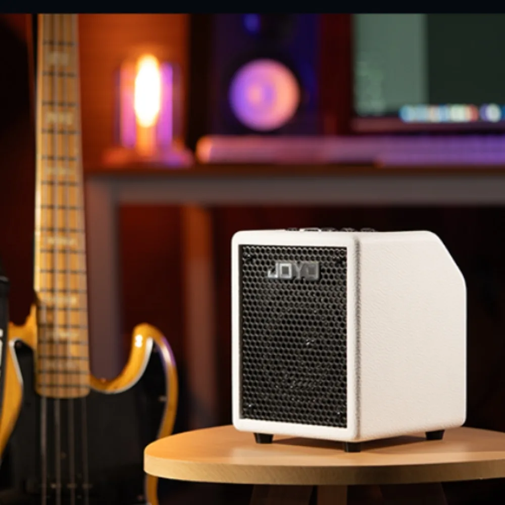 מגבר בס נטען 30 וואט בצבע לבן עם Bluetooth ו-JOYO BA-30 VIBE CUBE - OTG