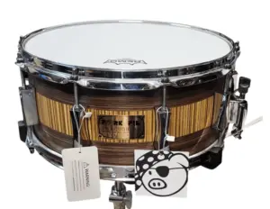 תוף סנר בעבודת יד "14×6.5 בגימור Black Gold מבית PORK PIE PORK PIE PRECUSSION