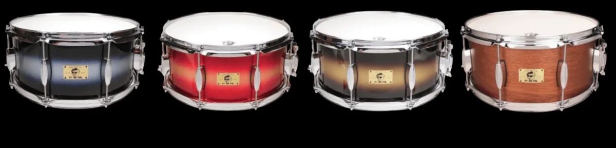 תוף סנר בעבודת יד "14×6.5 בגימור Black Gold מבית PORK PIE PORK PIE PRECUSSION